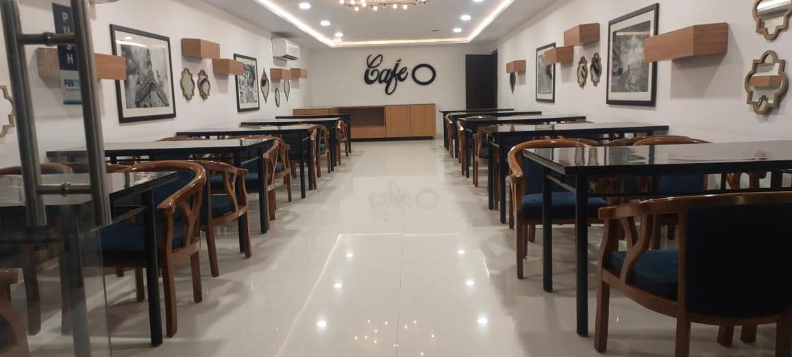 Hotel Ssr Grand Hyderabad Bagian luar foto