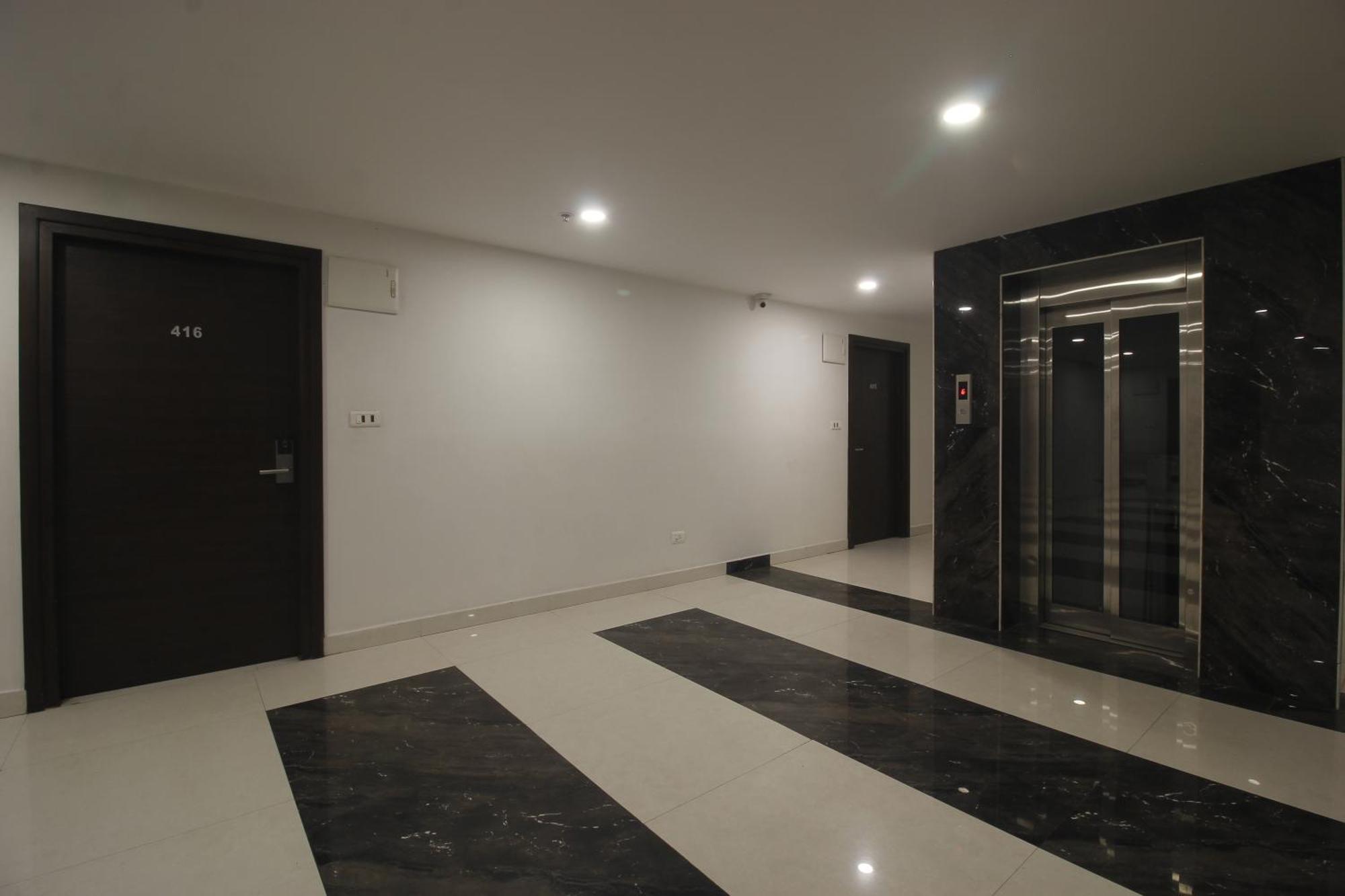 Hotel Ssr Grand Hyderabad Bagian luar foto