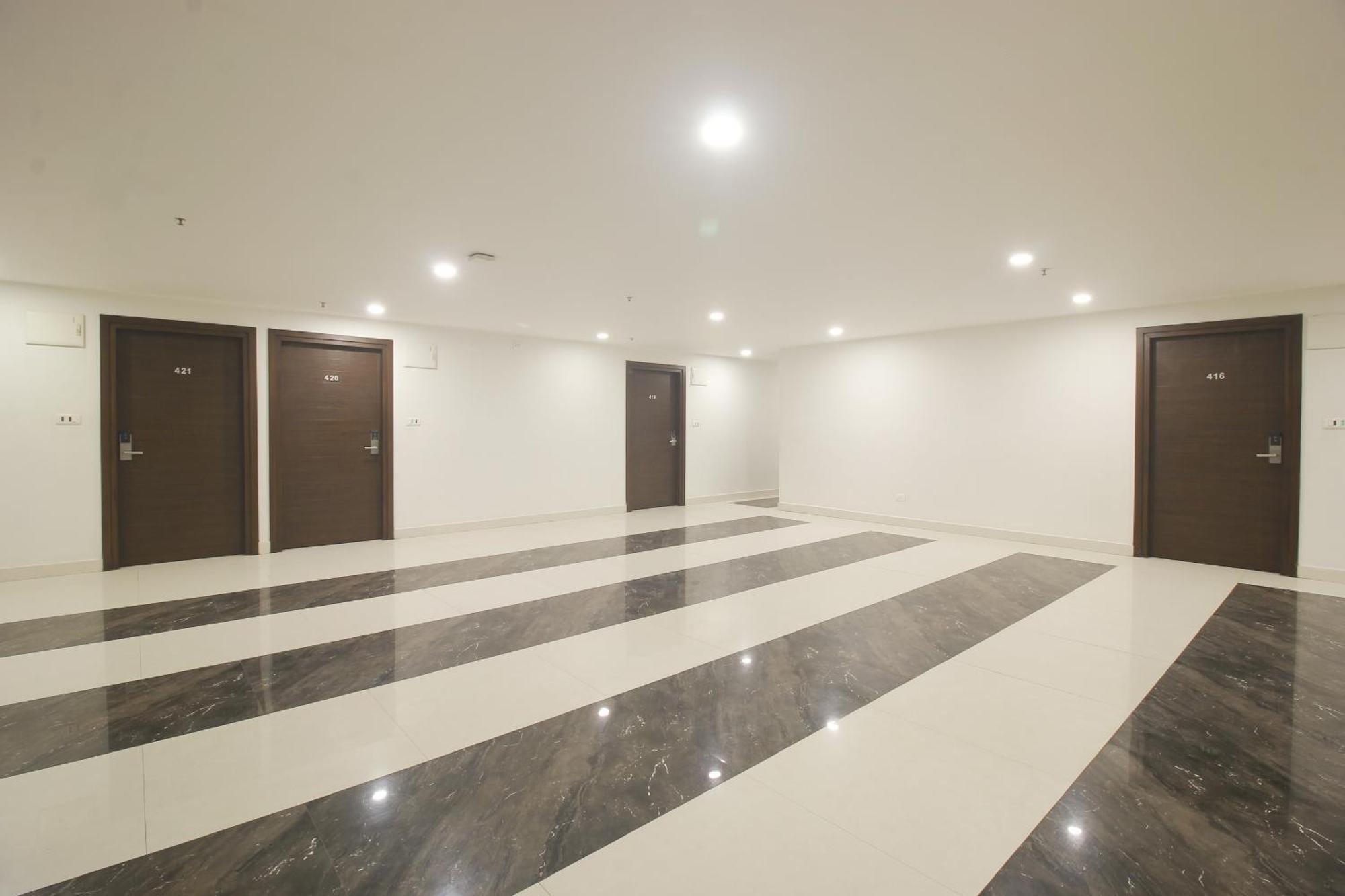 Hotel Ssr Grand Hyderabad Bagian luar foto