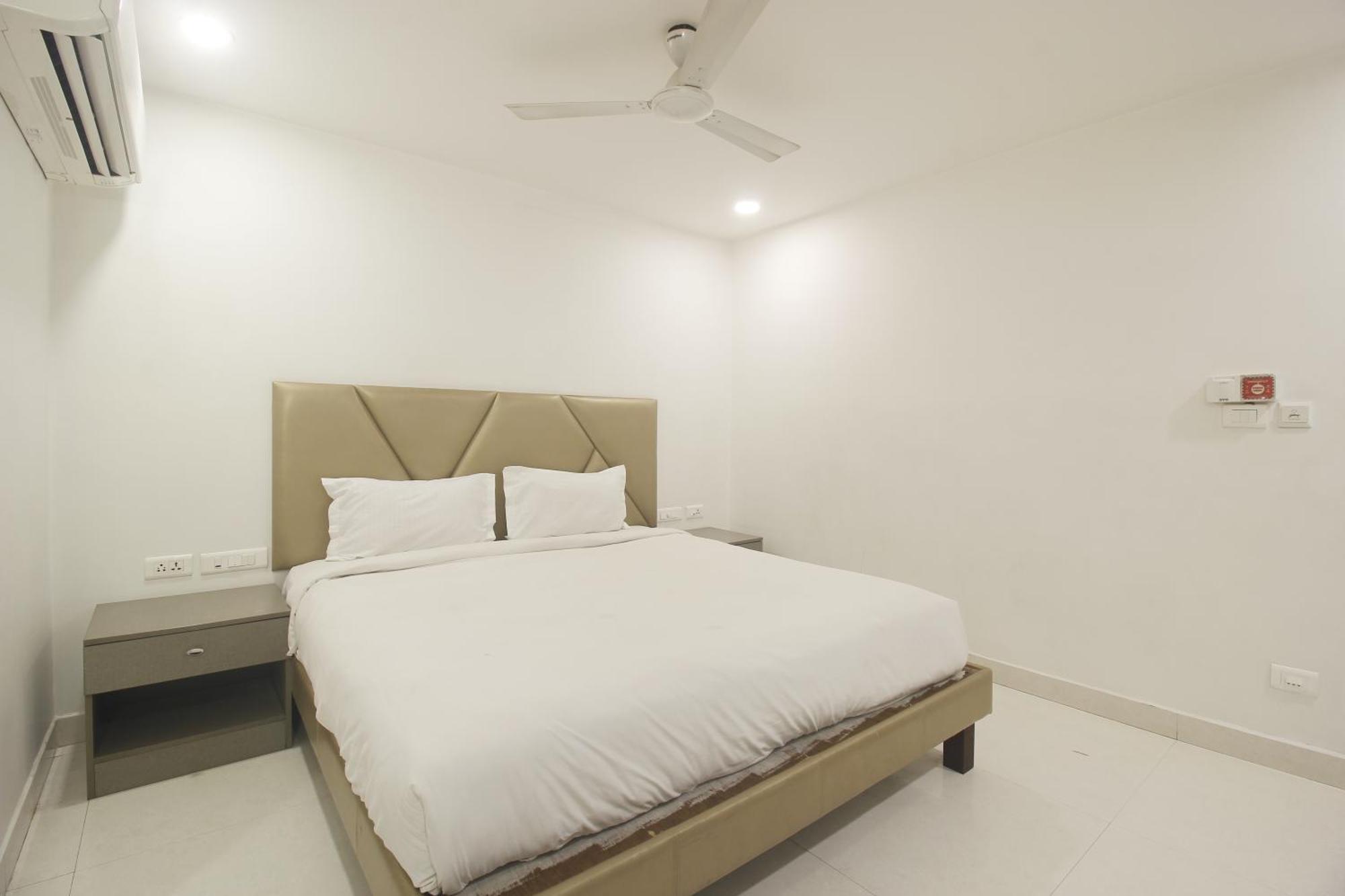 Hotel Ssr Grand Hyderabad Bagian luar foto