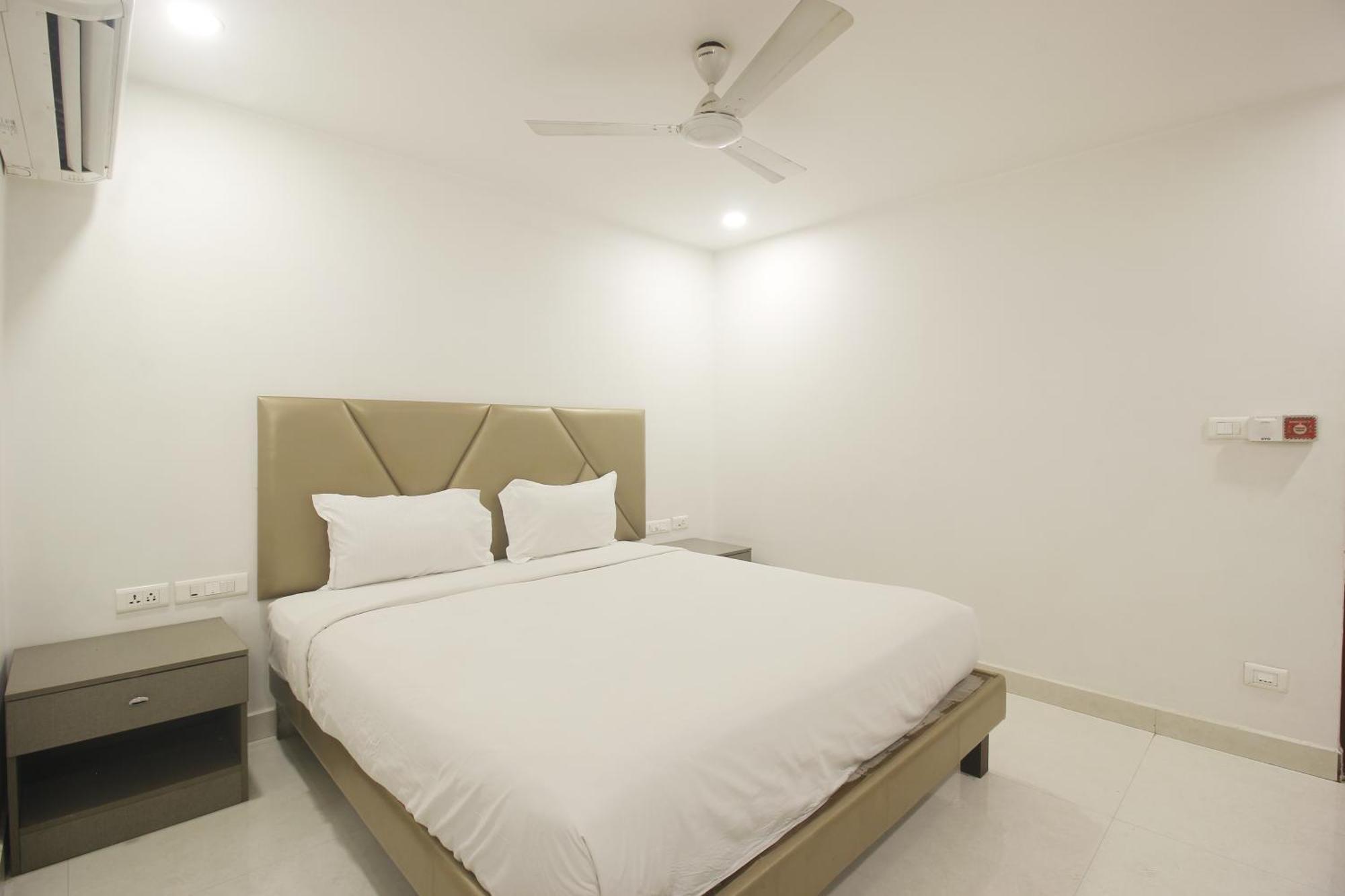 Hotel Ssr Grand Hyderabad Bagian luar foto